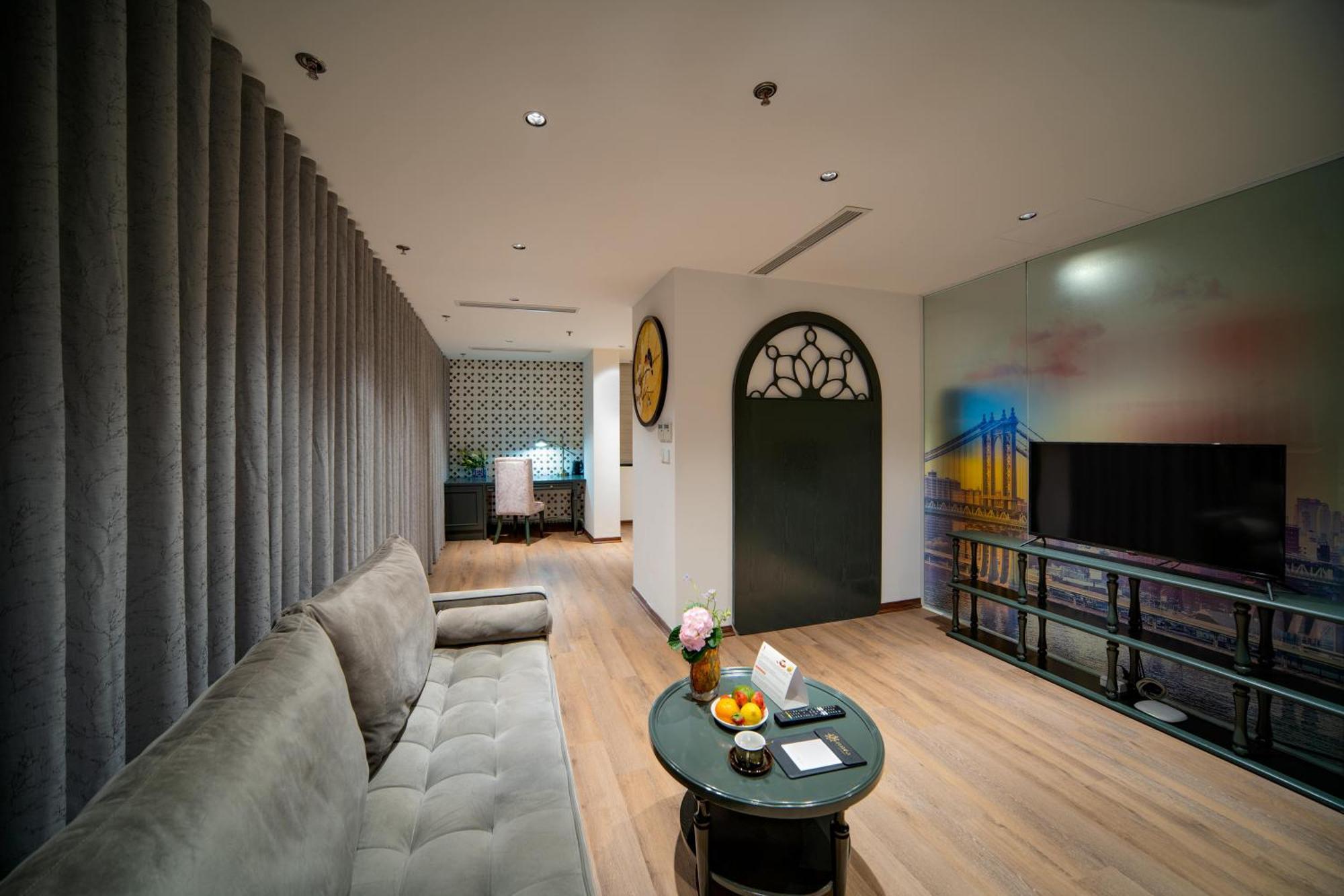 Eli Rina Hotel Hanoi Exteriör bild